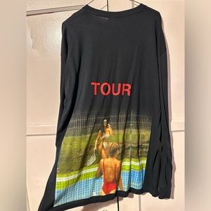 Kanye west Yeezy saint Pablo tour shirt